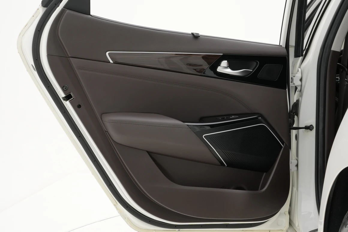 Kia K7 - Фото 21