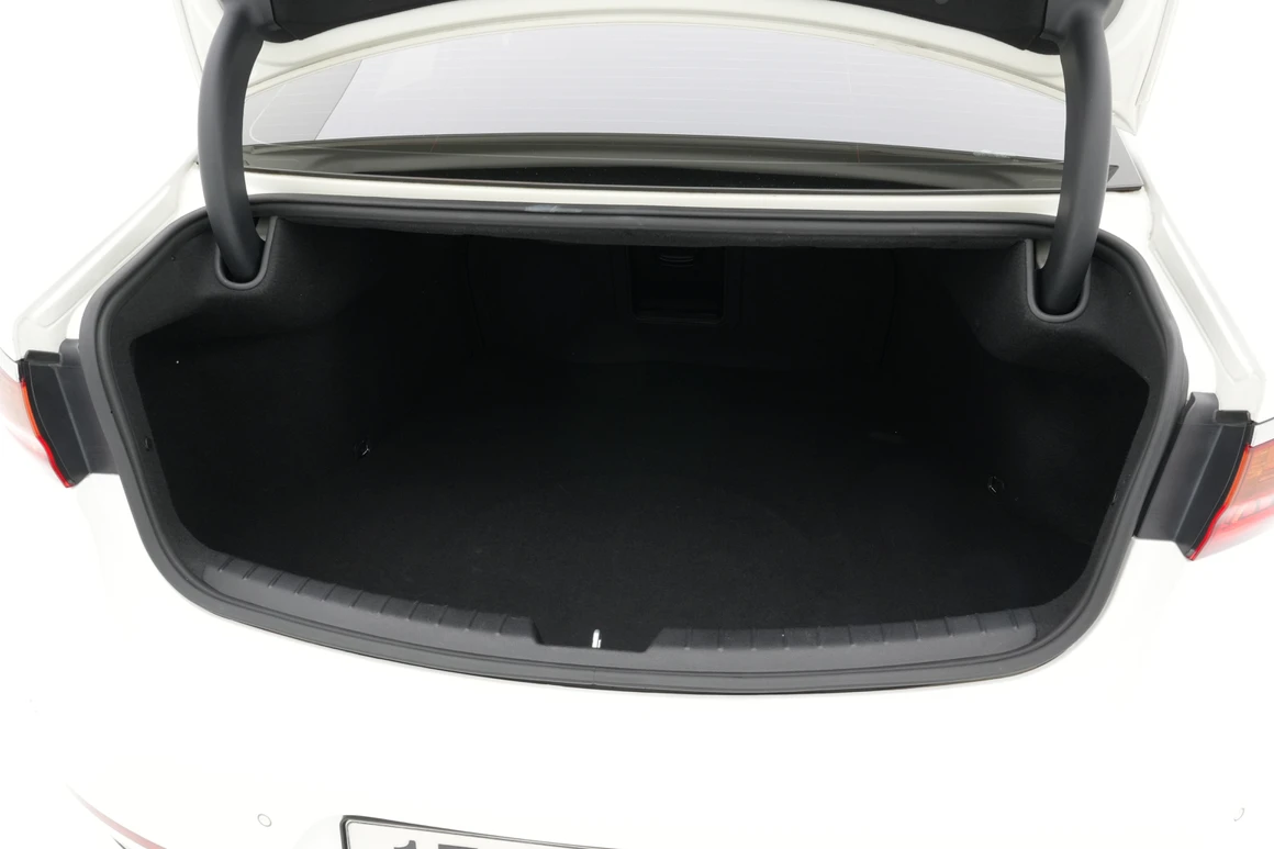 Kia K7 - Фото 37