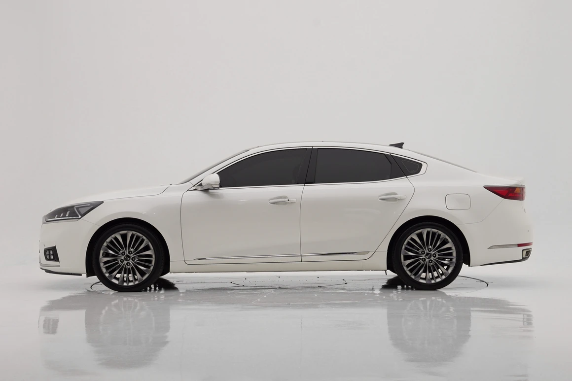 Kia K7 - Фото 3