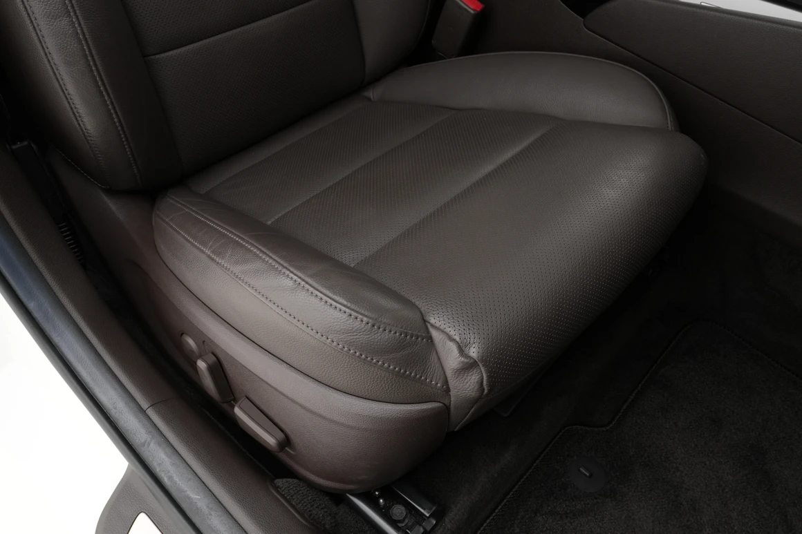 Kia K7 - Фото 30