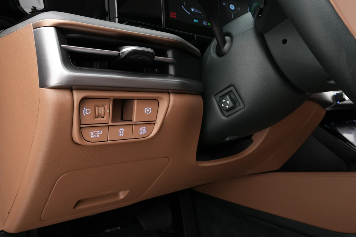 Hyundai Grandeur - Фото 25