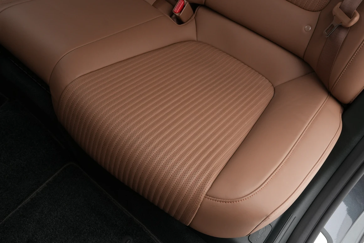 Hyundai Grandeur - Фото 33