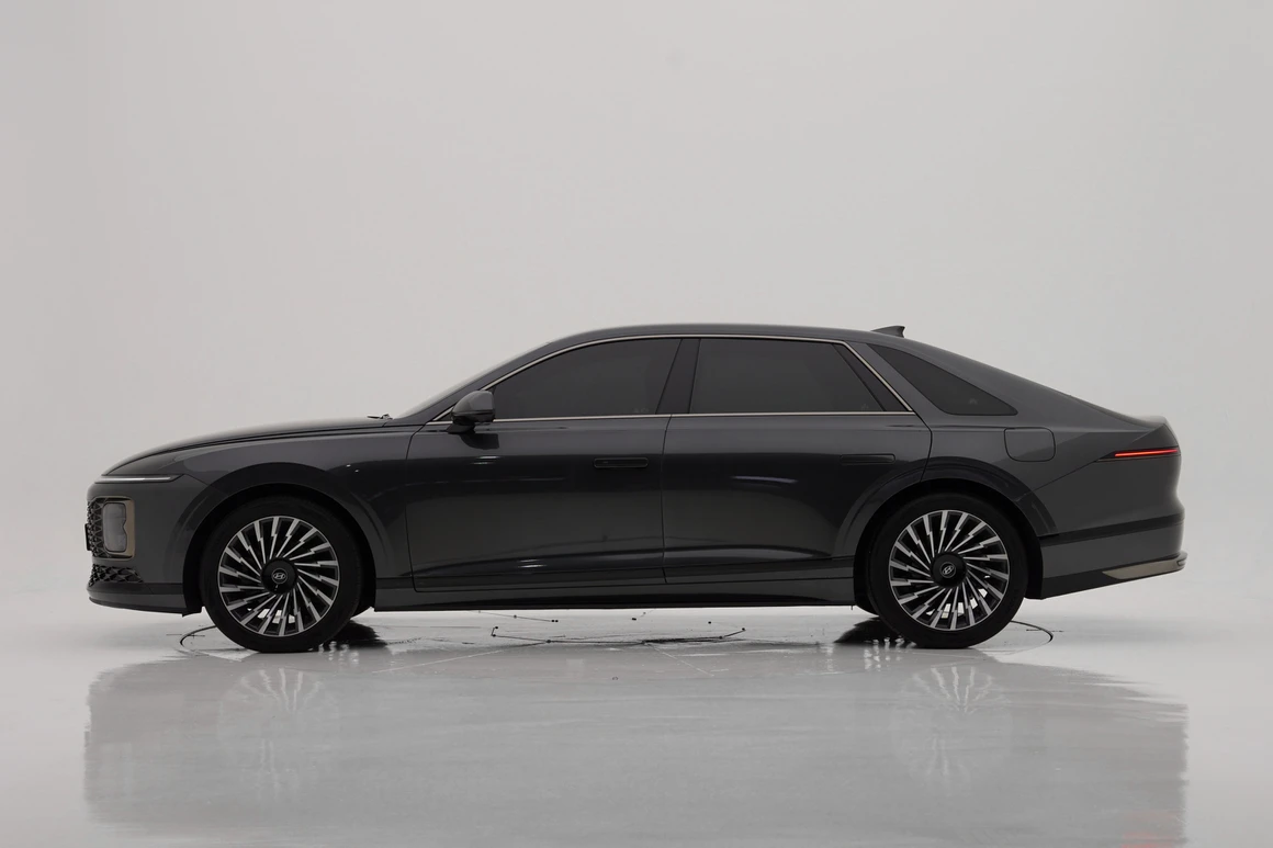 Hyundai Grandeur - Фото 3