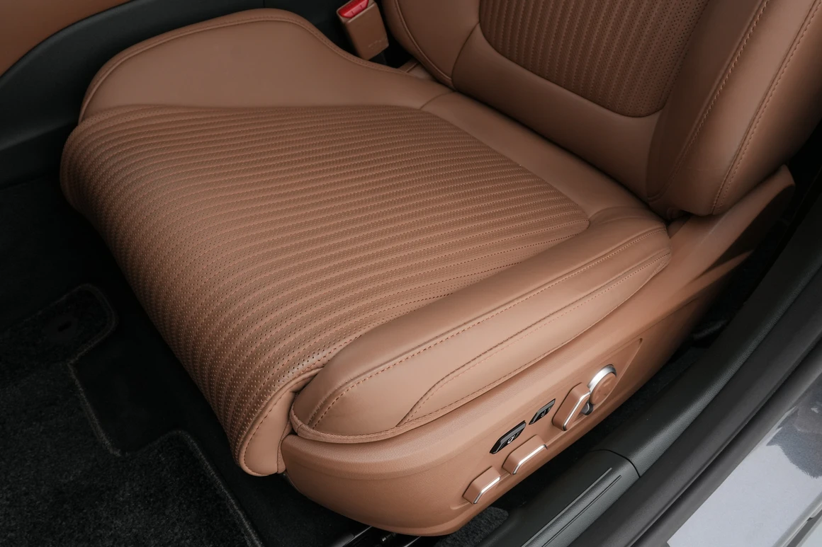 Hyundai Grandeur - Фото 24