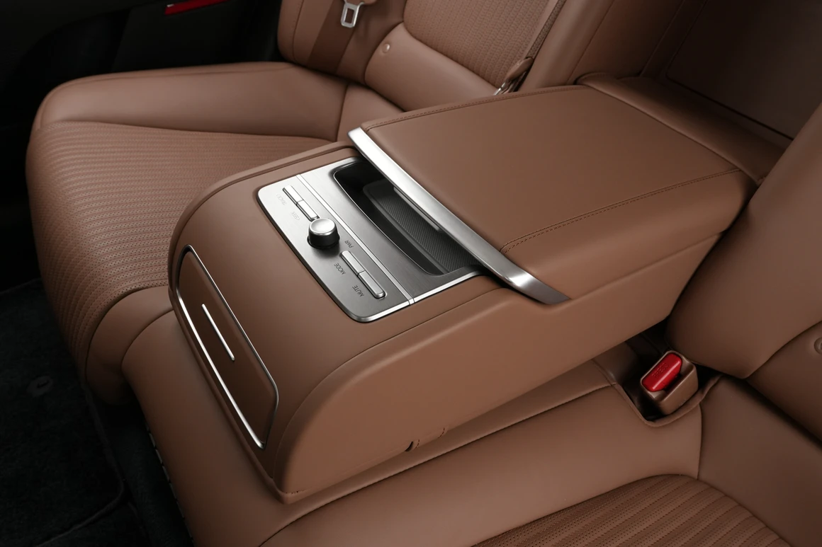 Hyundai Grandeur - Фото 34