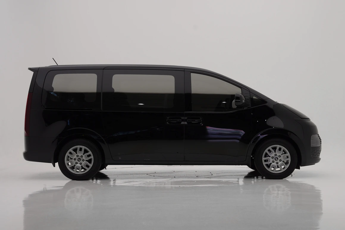Hyundai Staria - Фото 7