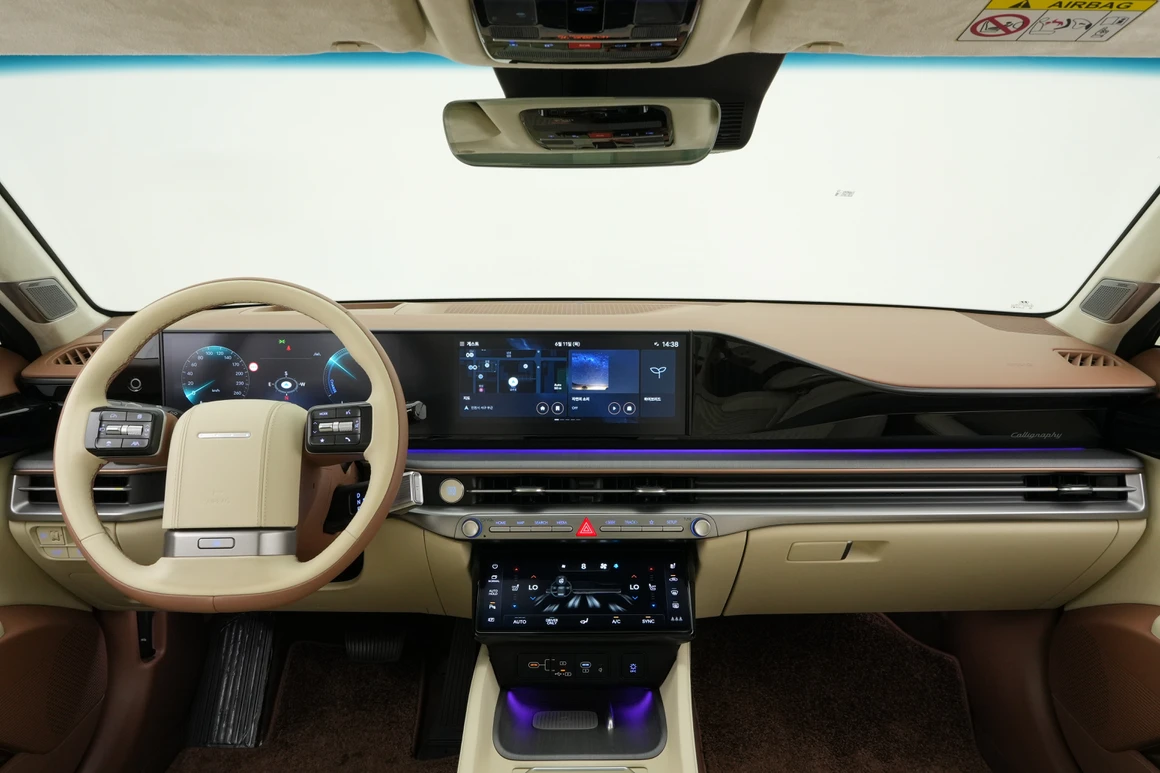 Hyundai Grandeur - Фото 19