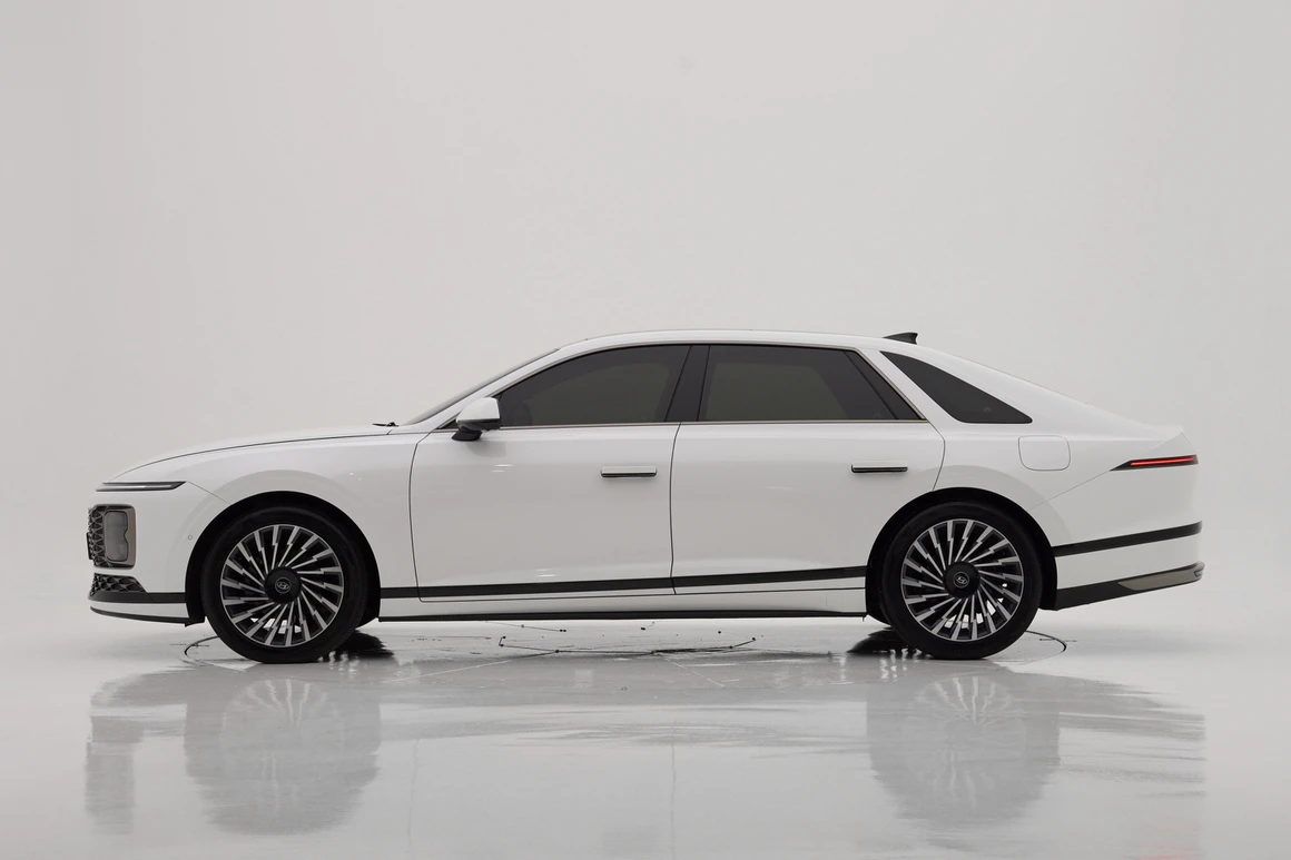 Hyundai Grandeur - Фото 3