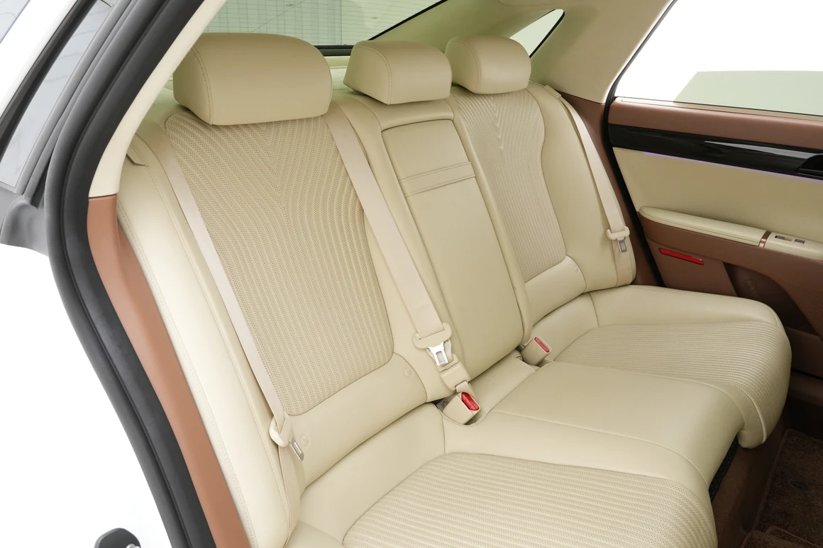 Hyundai Grandeur - Фото 31