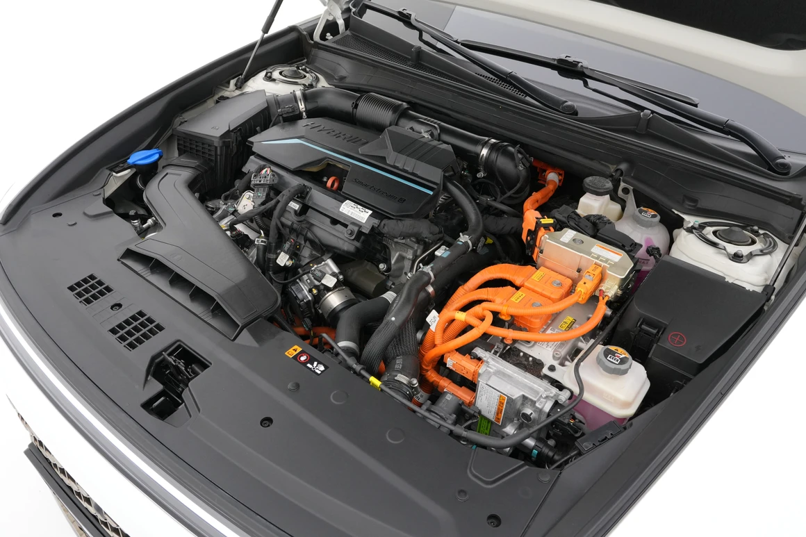 Hyundai Grandeur - Фото 13