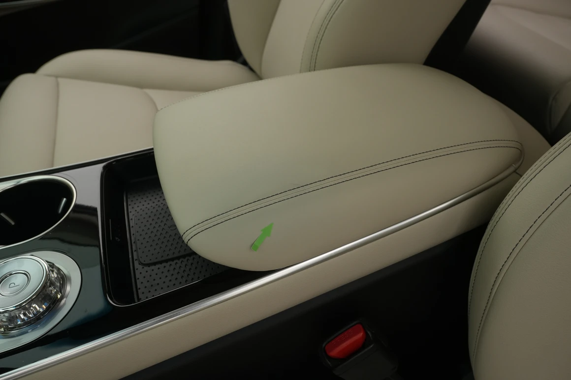 Genesis GV70 - Фото 44