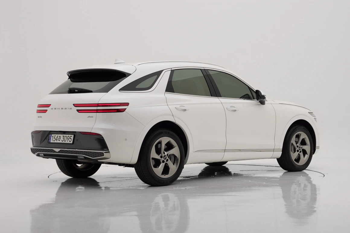Genesis GV70 - Фото 6
