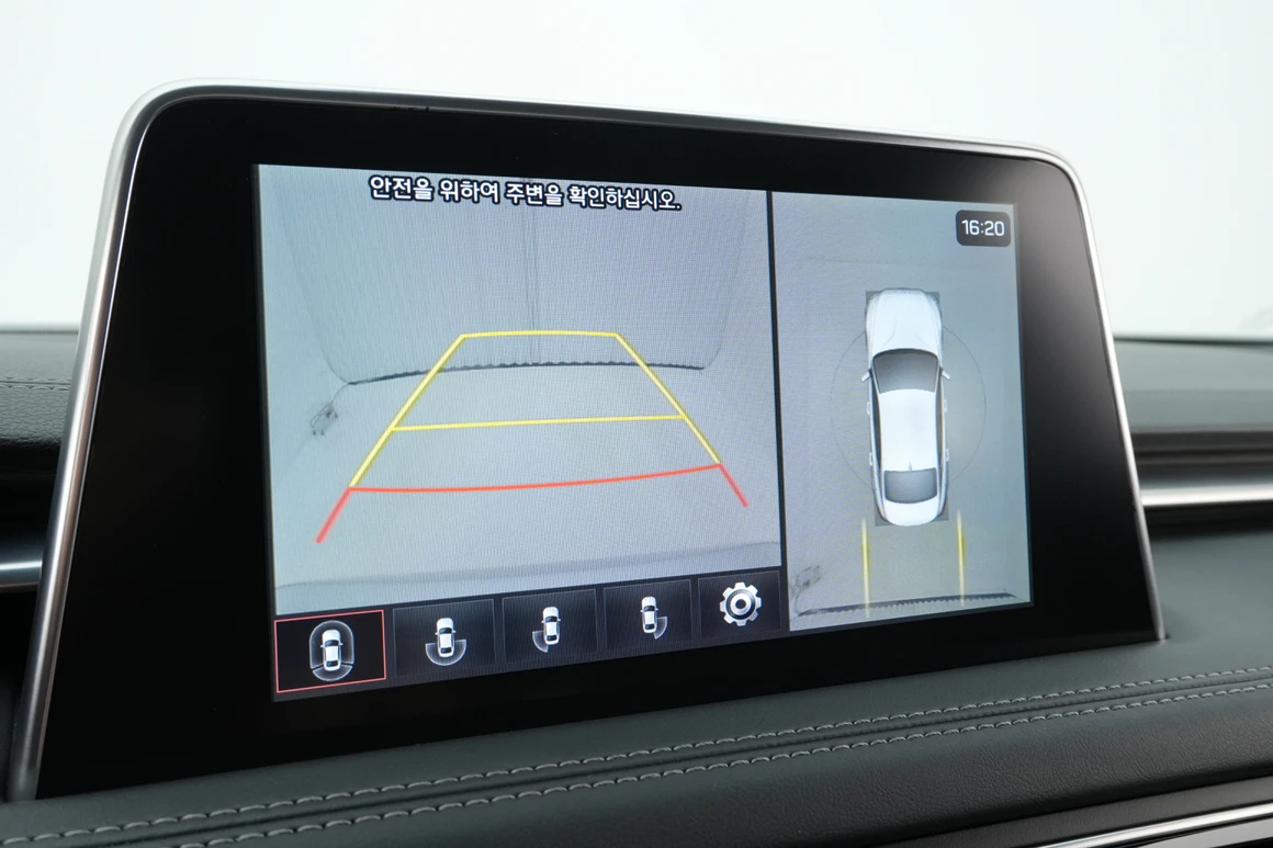 Genesis G70 - Фото 28