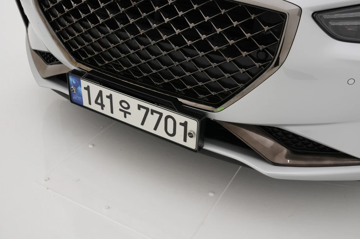 Genesis G70 - Фото 40