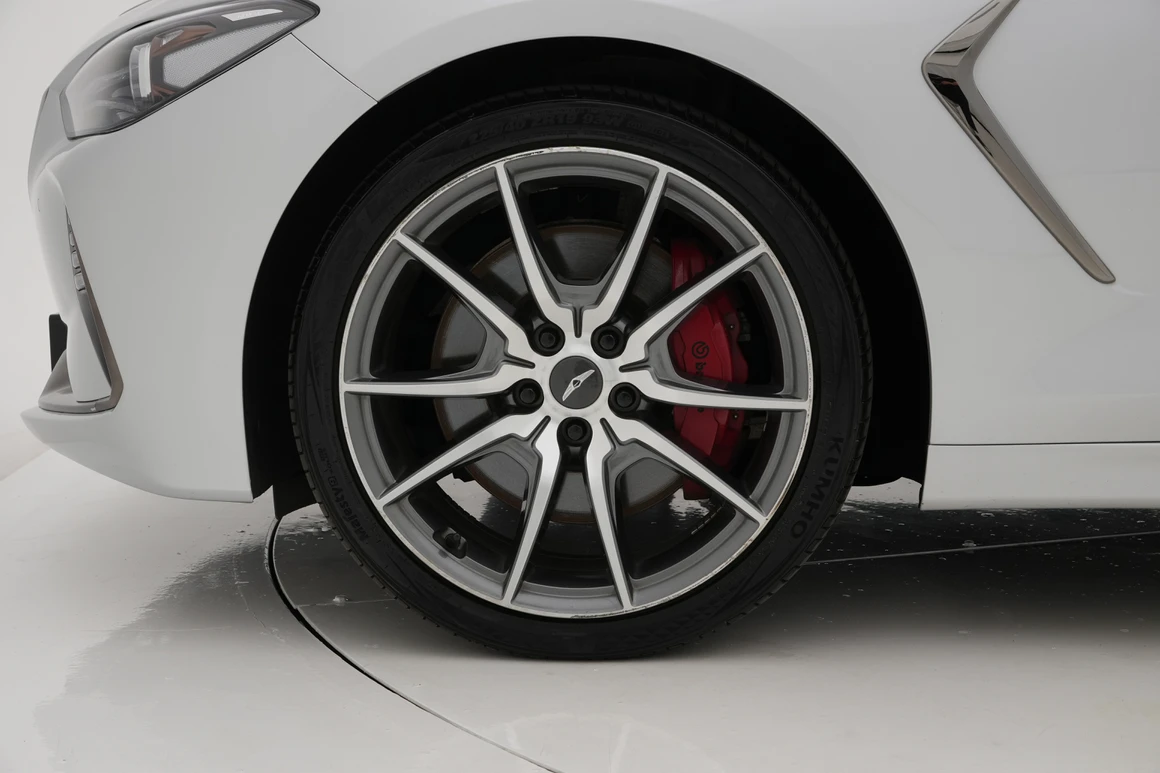 Genesis G70 - Фото 14