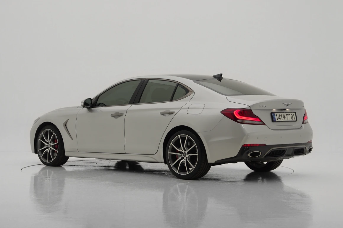 Genesis G70 - Фото 4