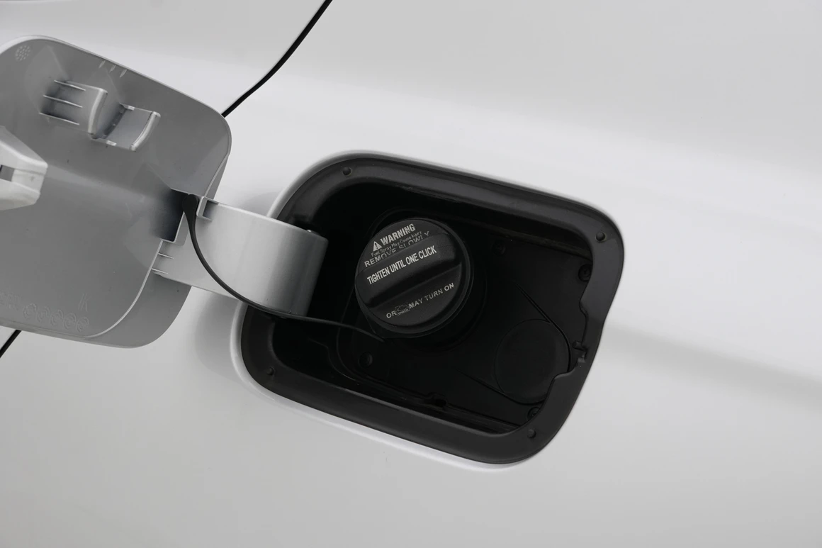 Genesis G70 - Фото 12