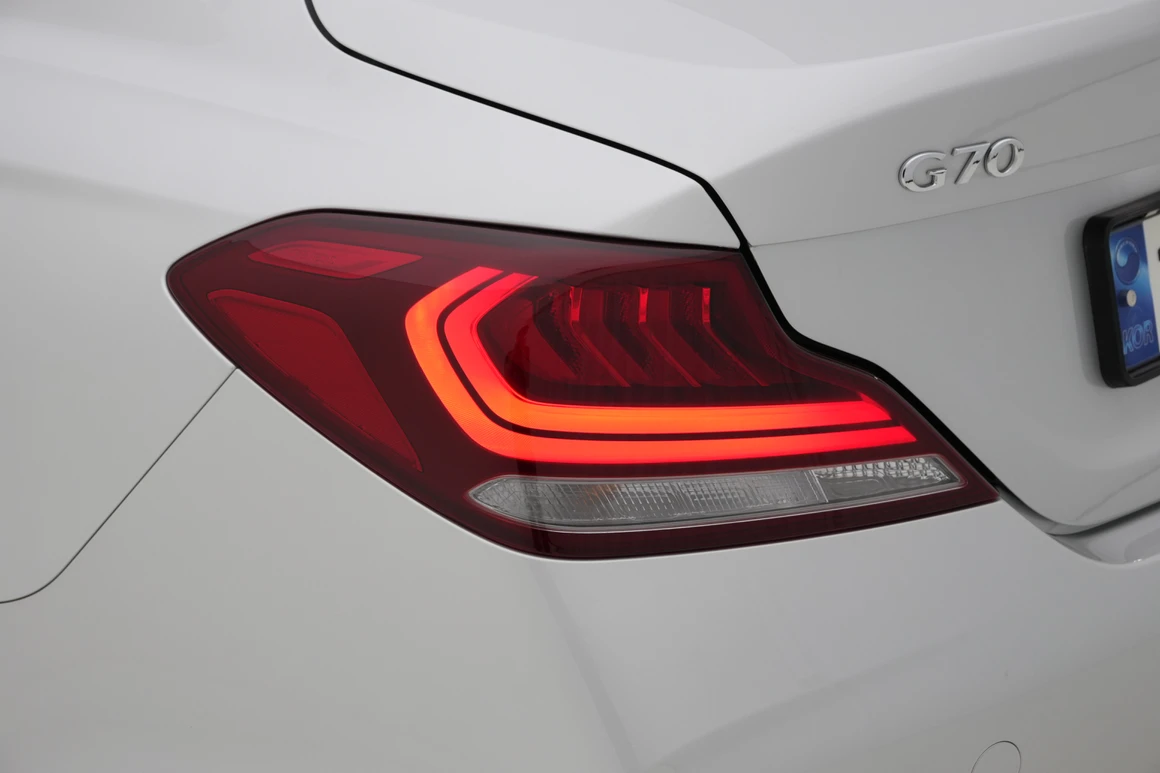 Genesis G70 - Фото 11