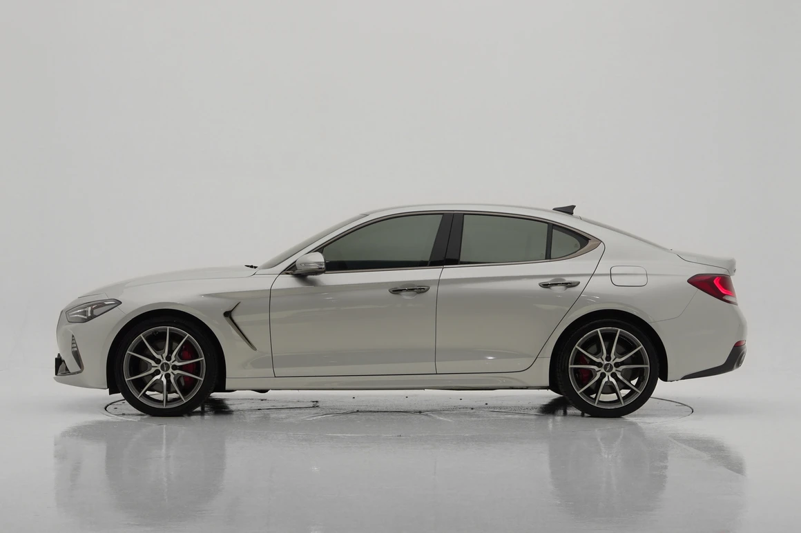 Genesis G70 - Фото 3