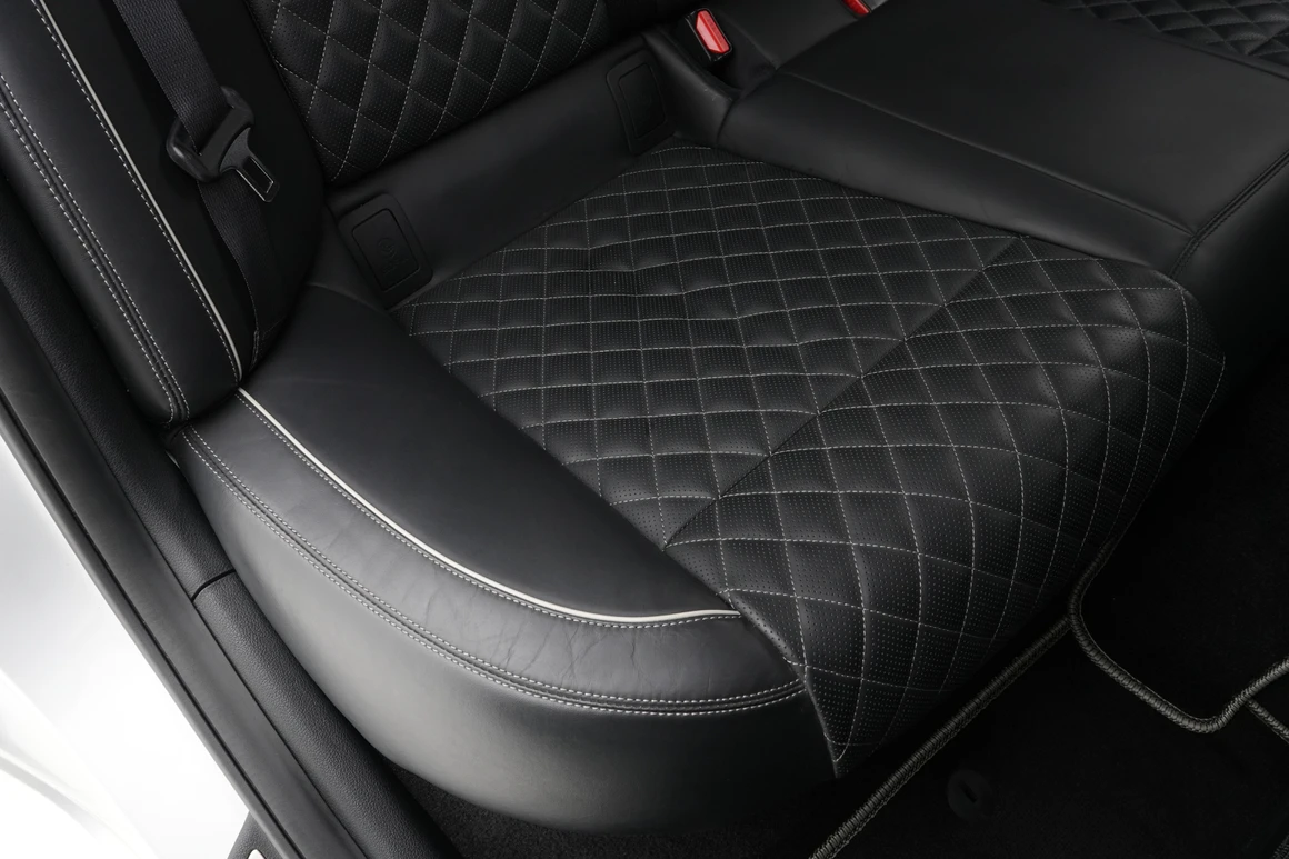 Genesis G70 - Фото 31