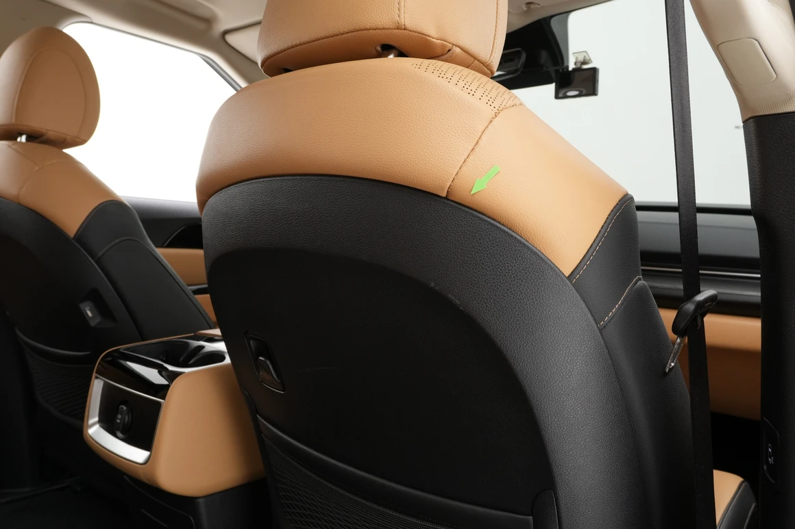 Kia Carnival - Фото 42