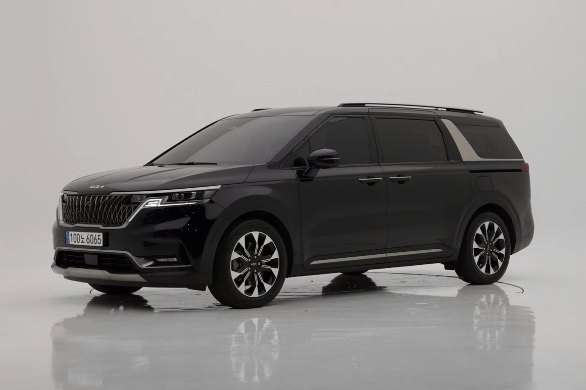 Kia Carnival - Фото 2