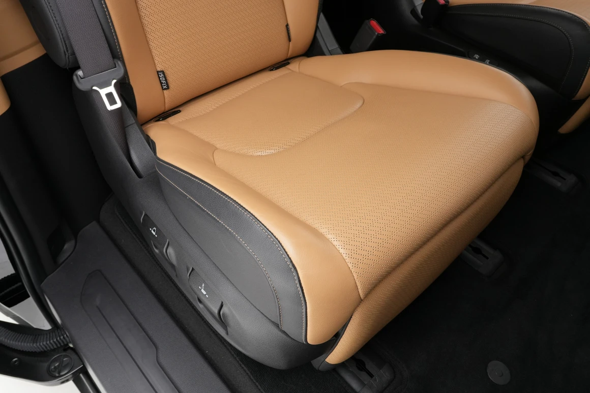 Kia Carnival - Фото 31