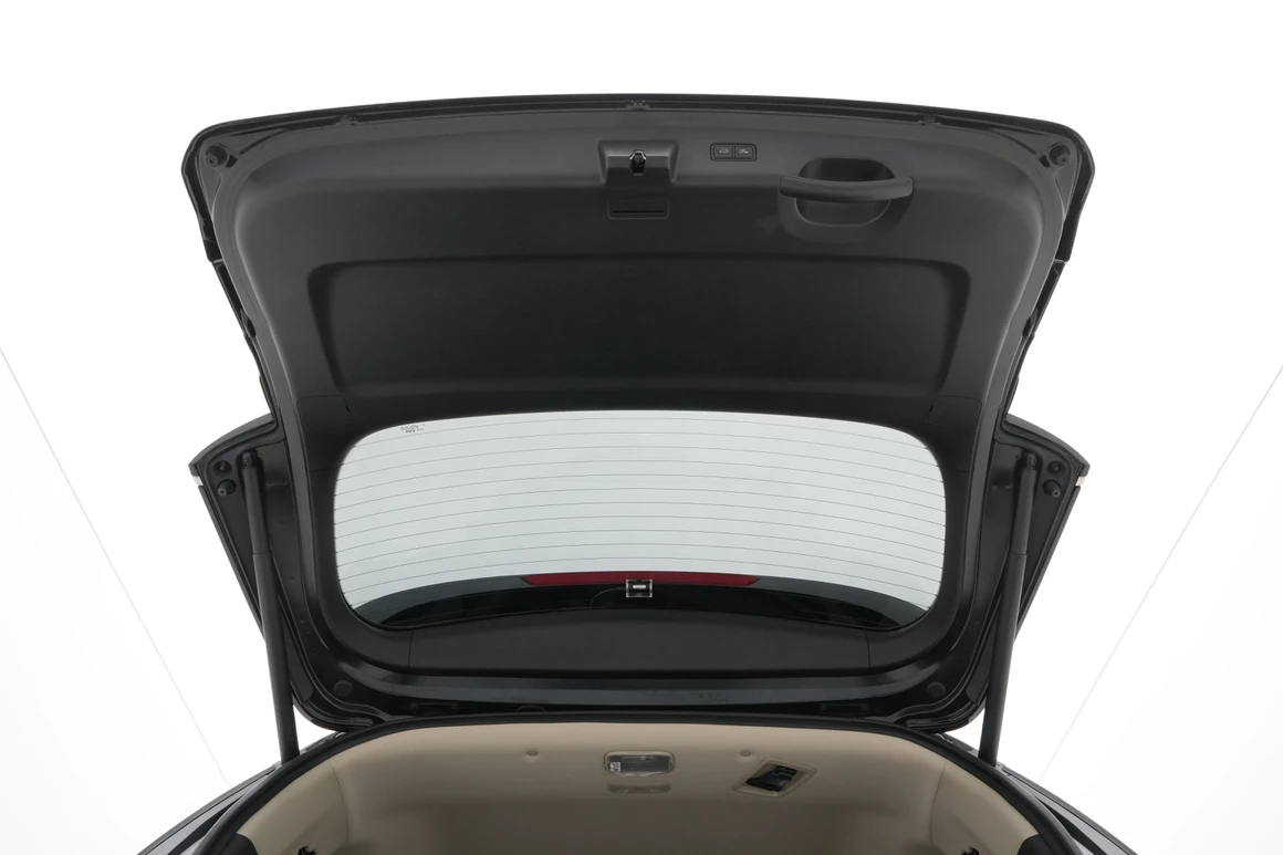Kia Carnival - Фото 36
