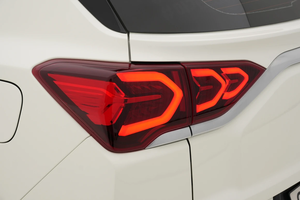 KG Mobility (Ssangyong) Korando - Фото 11