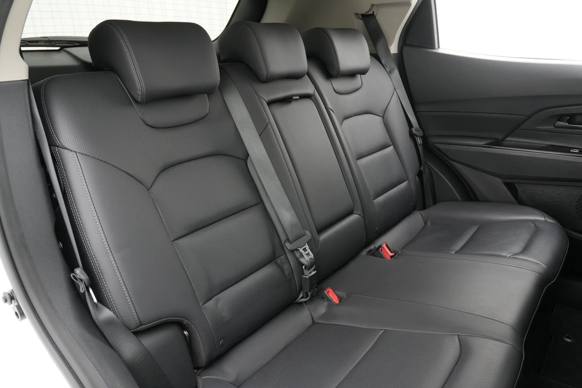 KG Mobility (Ssangyong) Korando - Фото 30