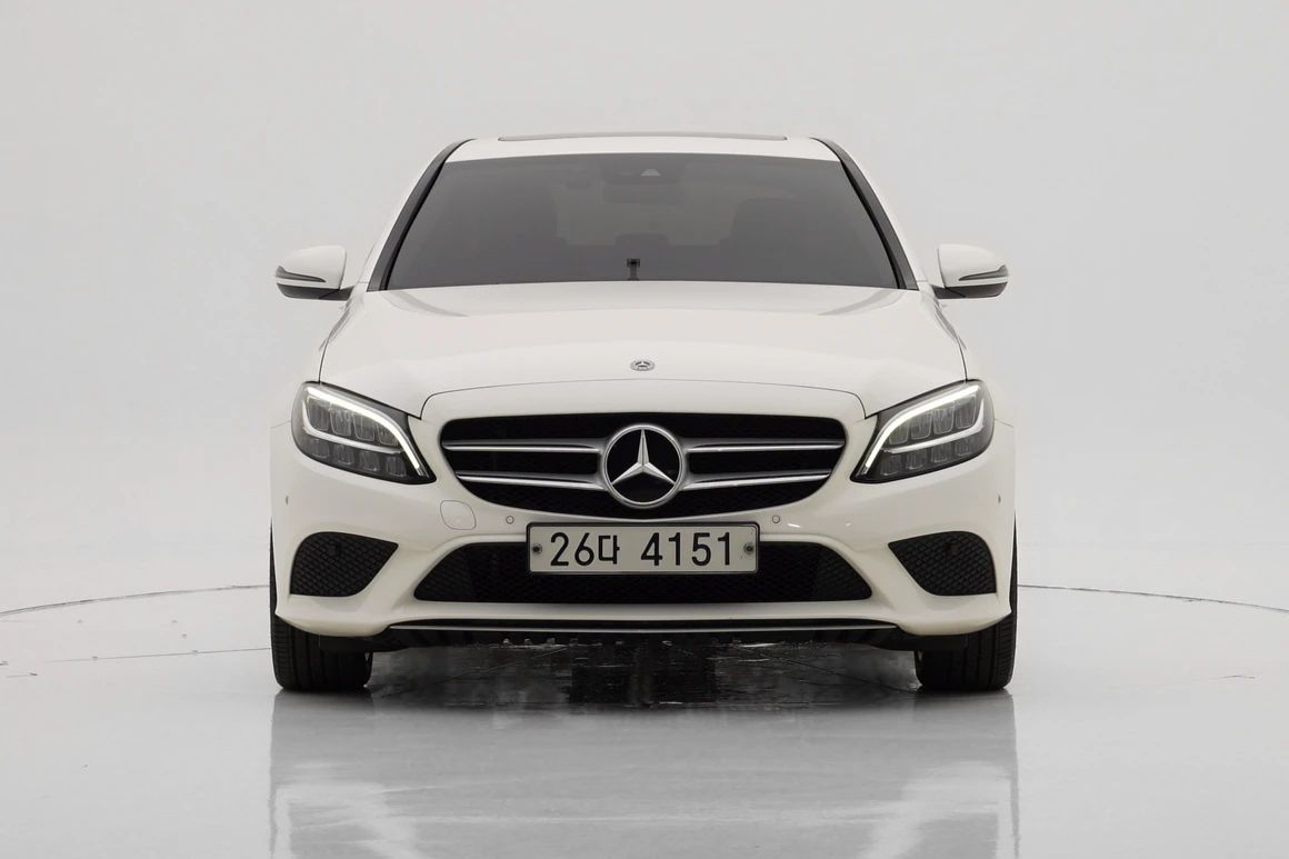 Mercedes-Benz C-Class - Фото 1