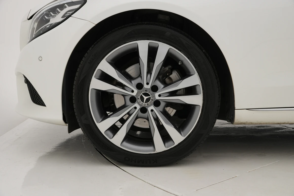 Mercedes-Benz C-Class - Фото 14