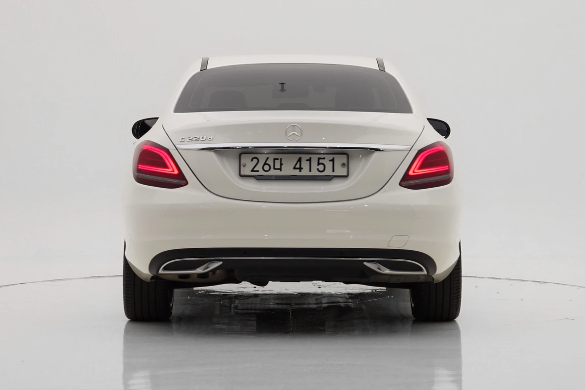 Mercedes-Benz C-Class - Фото 5