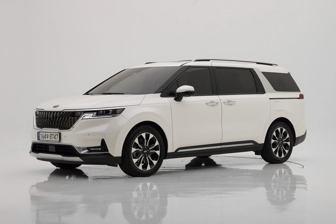 Kia Carnival - Фото 2