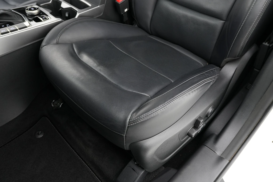 KG Mobility (Ssangyong) Korando - Фото 24