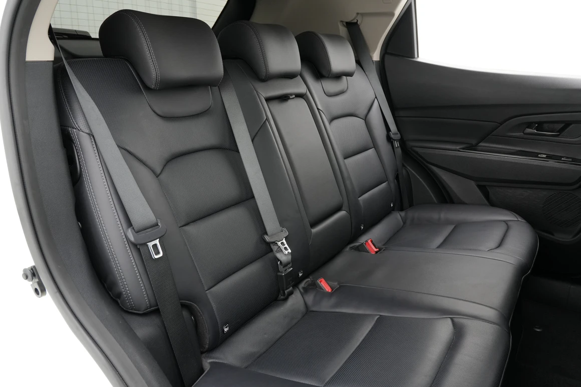KG Mobility (Ssangyong) Korando - Фото 30