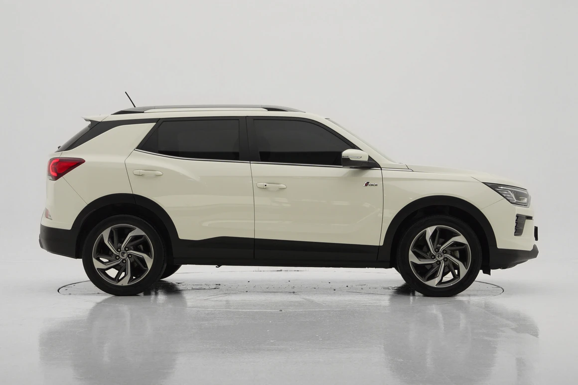 KG Mobility (Ssangyong) Korando - Фото 7