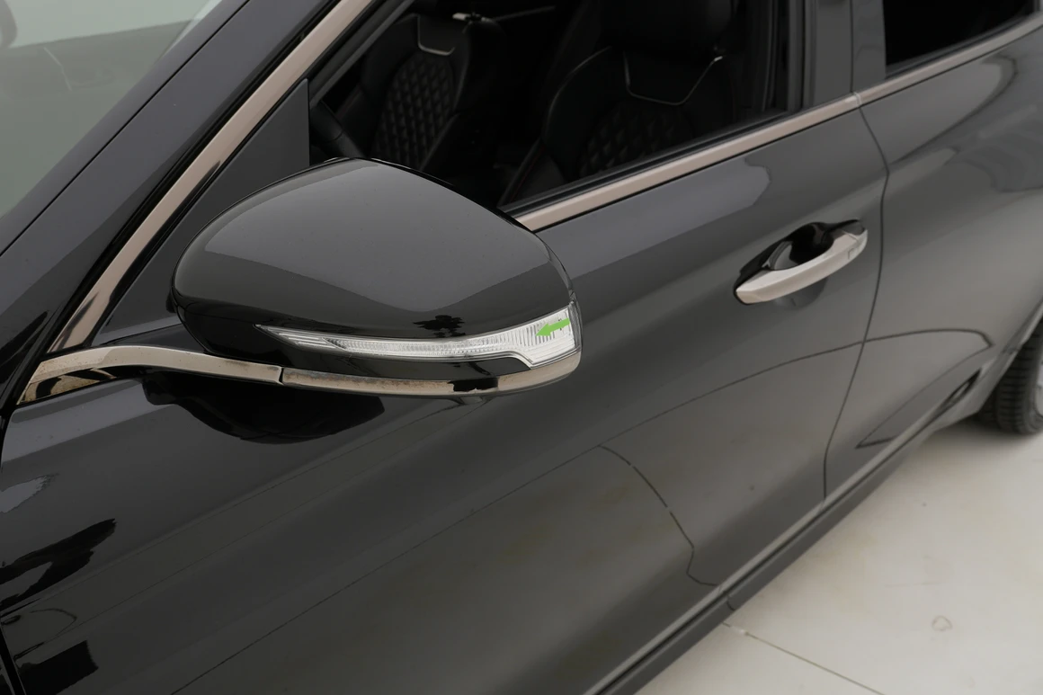 Genesis G70 - Фото 52