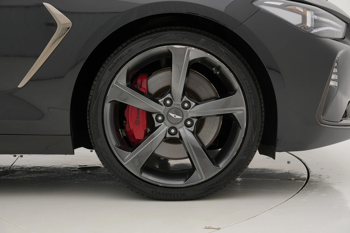 Genesis G70 - Фото 17