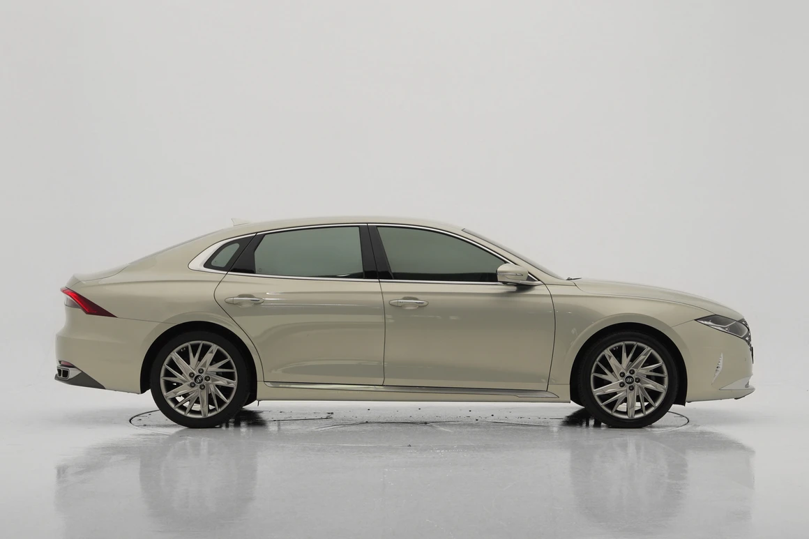 Hyundai Grandeur - Фото 7