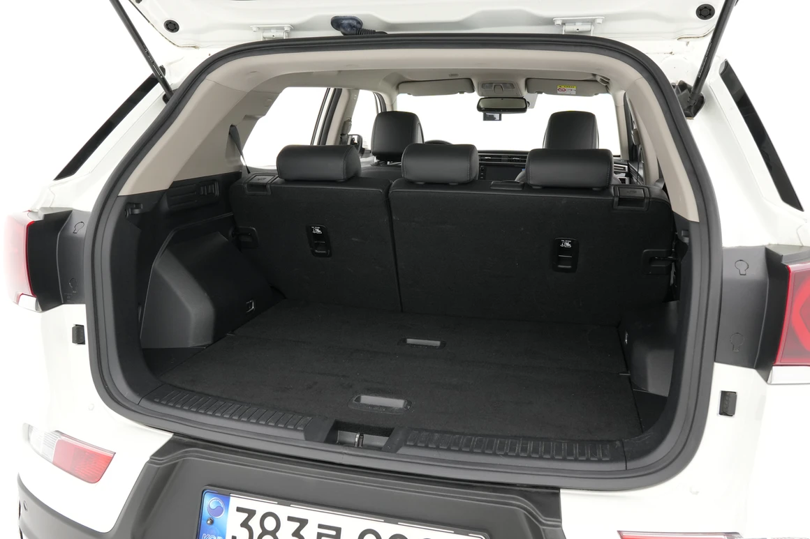 KG Mobility (Ssangyong) Korando - Фото 36