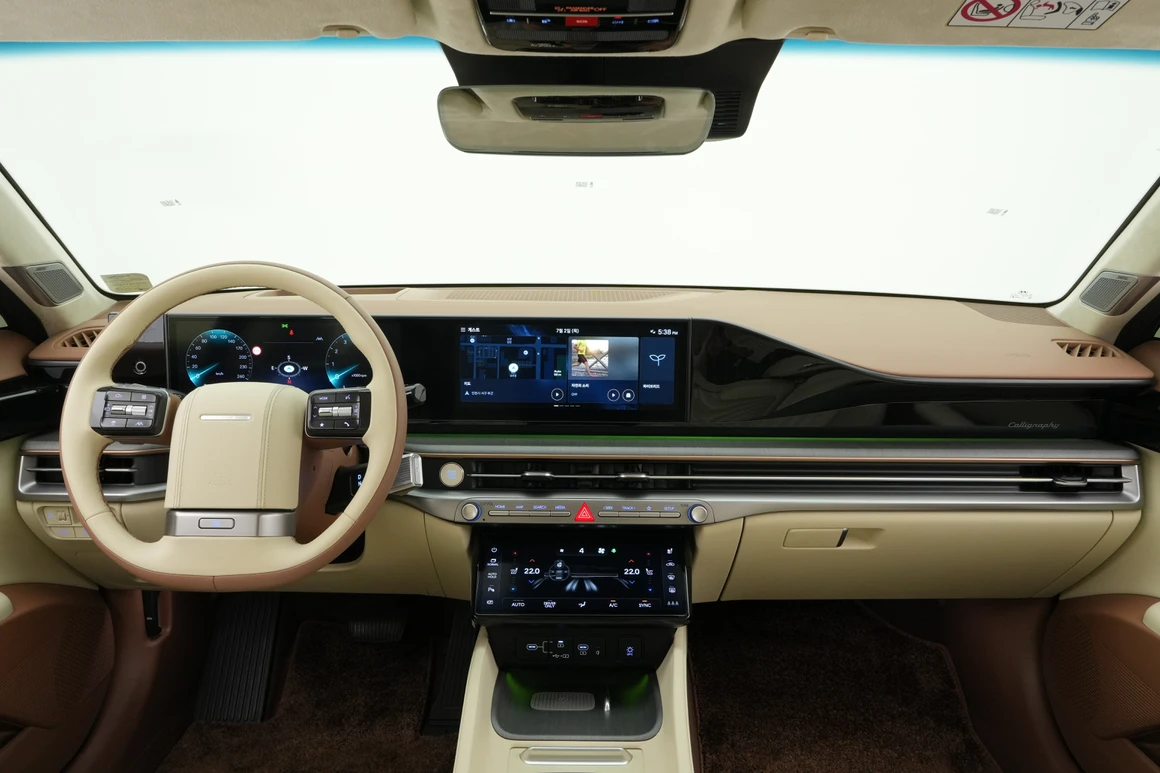 Hyundai Grandeur - Фото 19