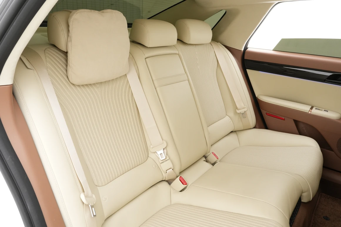 Hyundai Grandeur - Фото 31