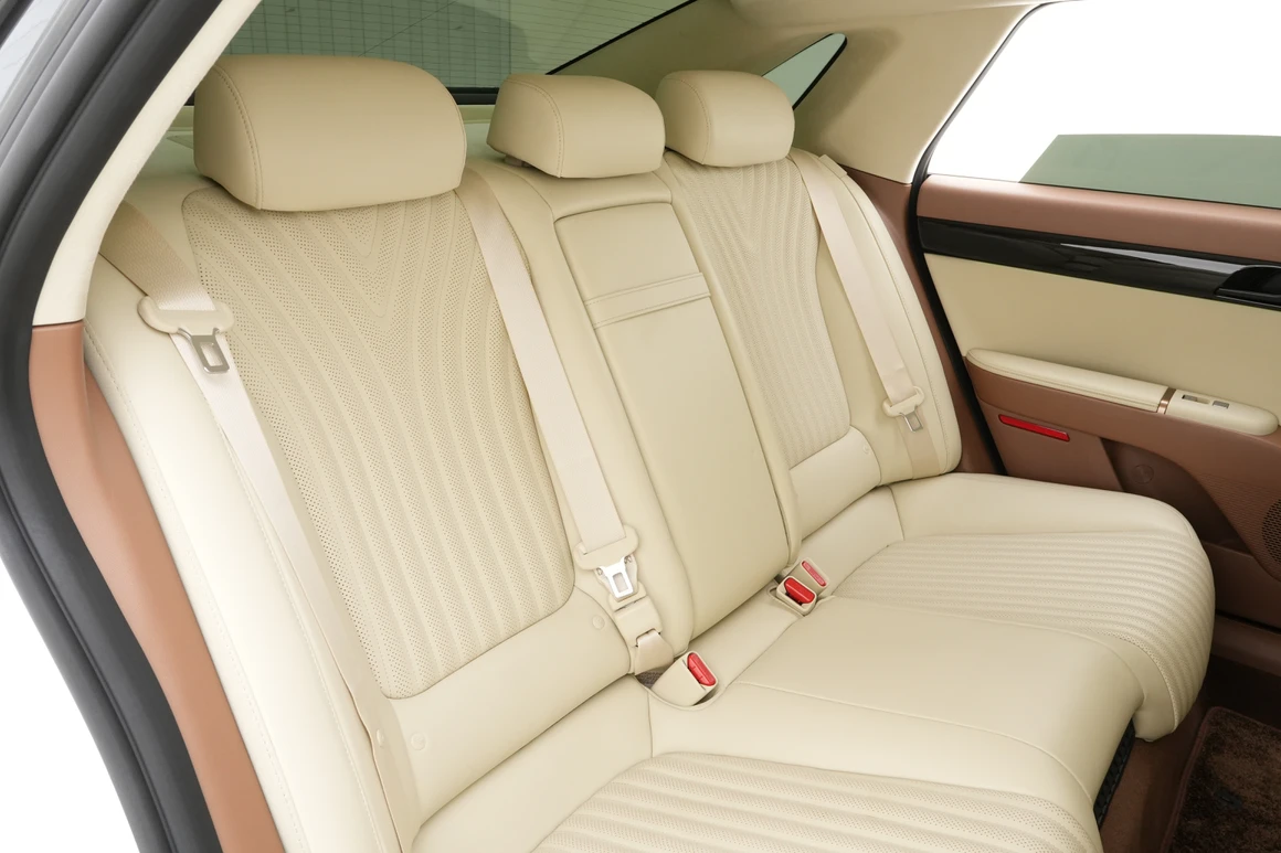 Hyundai Grandeur - Фото 31