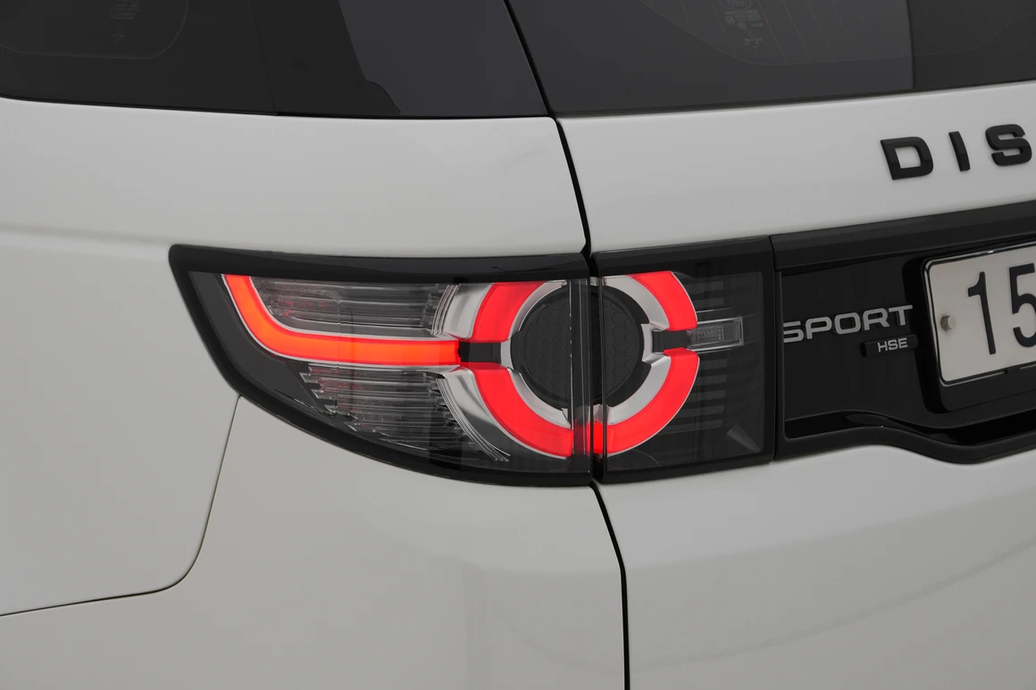 Land Rover Discovery Sport - Фото 11