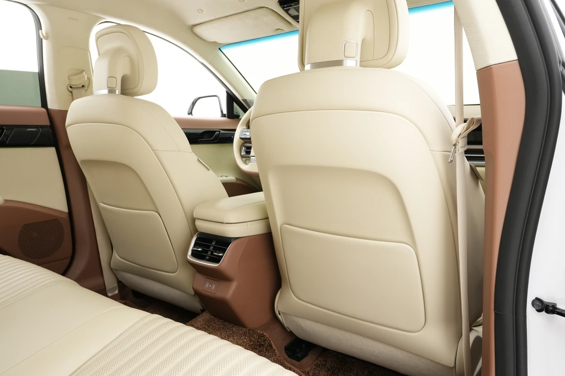 Hyundai Grandeur - Фото 35