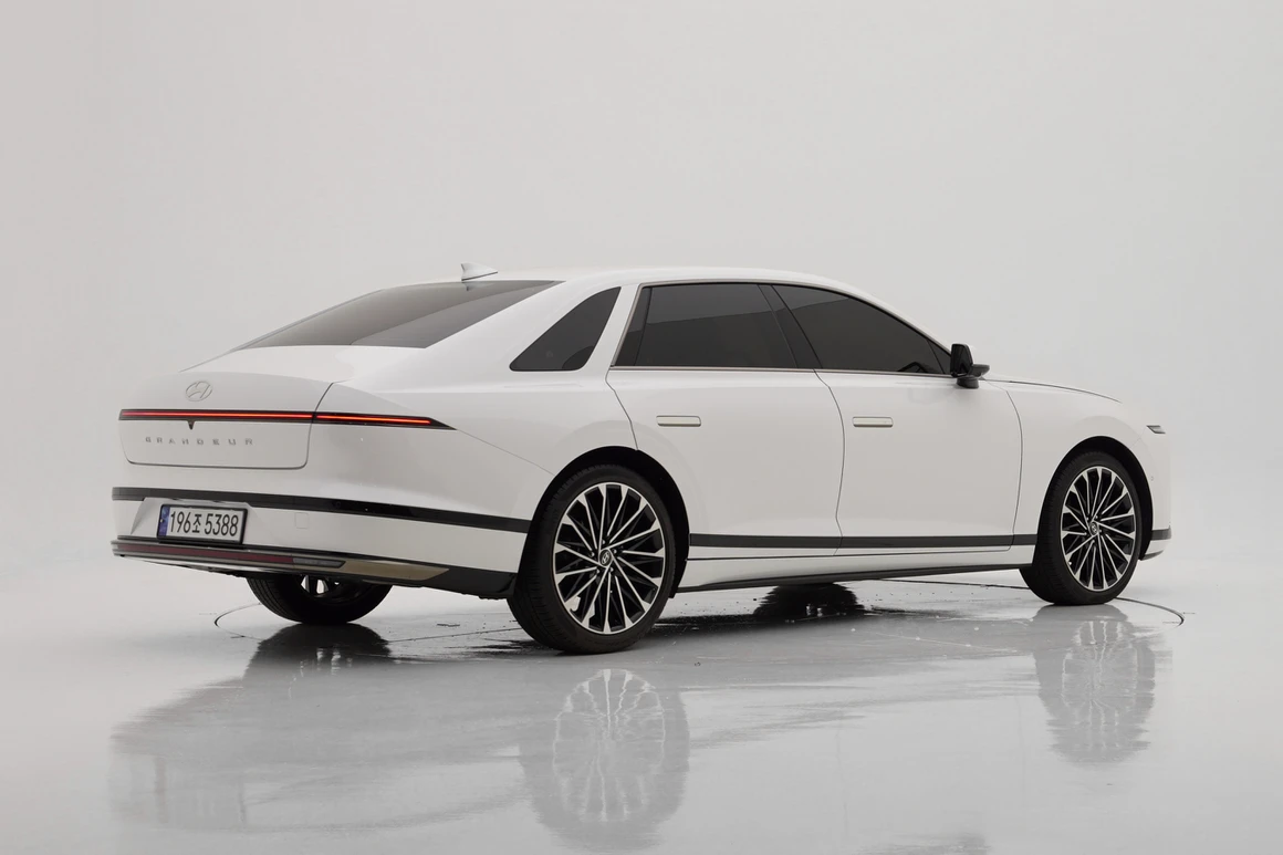 Hyundai Grandeur - Фото 6