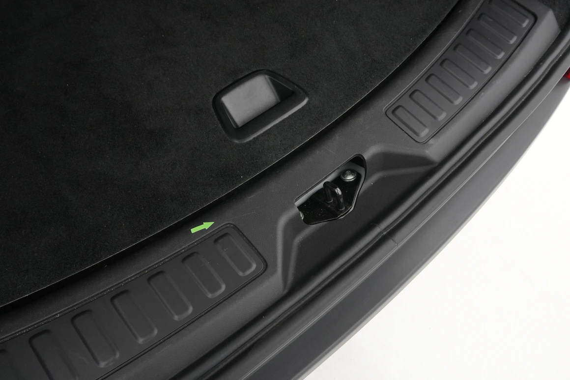 Land Rover Discovery Sport - Фото 51