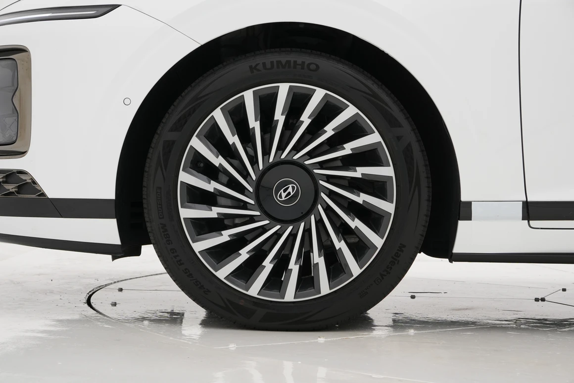 Hyundai Grandeur - Фото 14