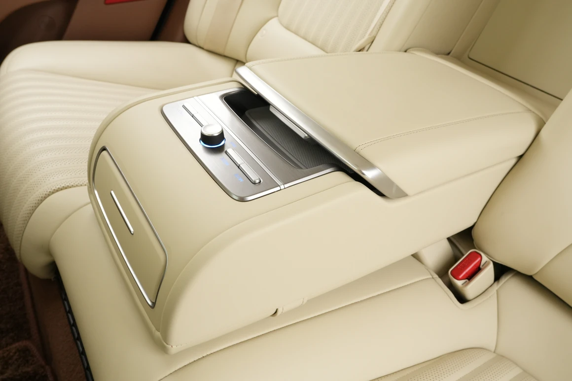 Hyundai Grandeur - Фото 34